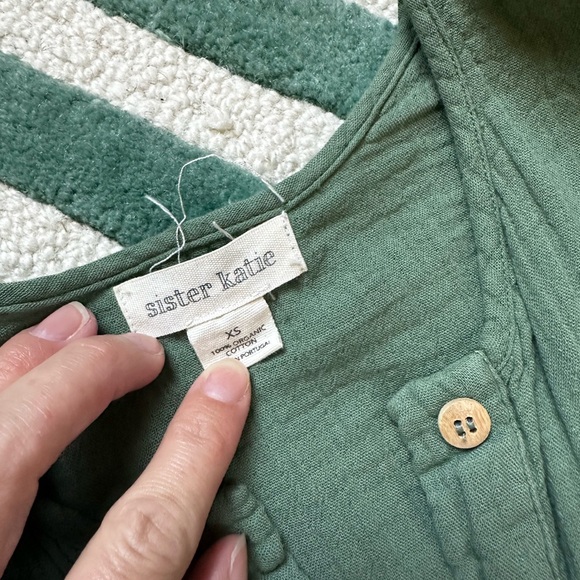 Sister Katie Marianne dress in green - Picture 7 of 7